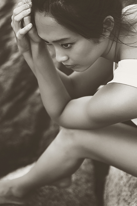 Female model photo shoot of Amanda Belle Photograph