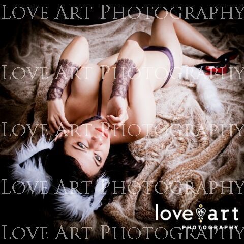 Female model photo shoot of Love Art Photo