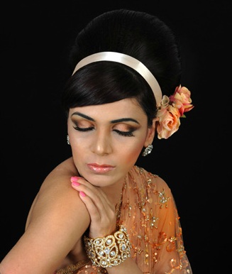 Female model photo shoot of Hirra Kamran 