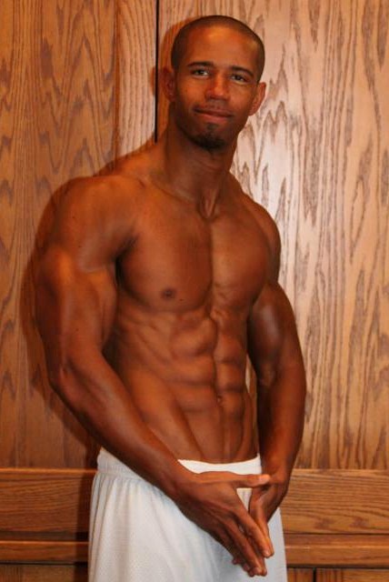 Male model photo shoot of Mike H Fitness by Freehand Fotography 