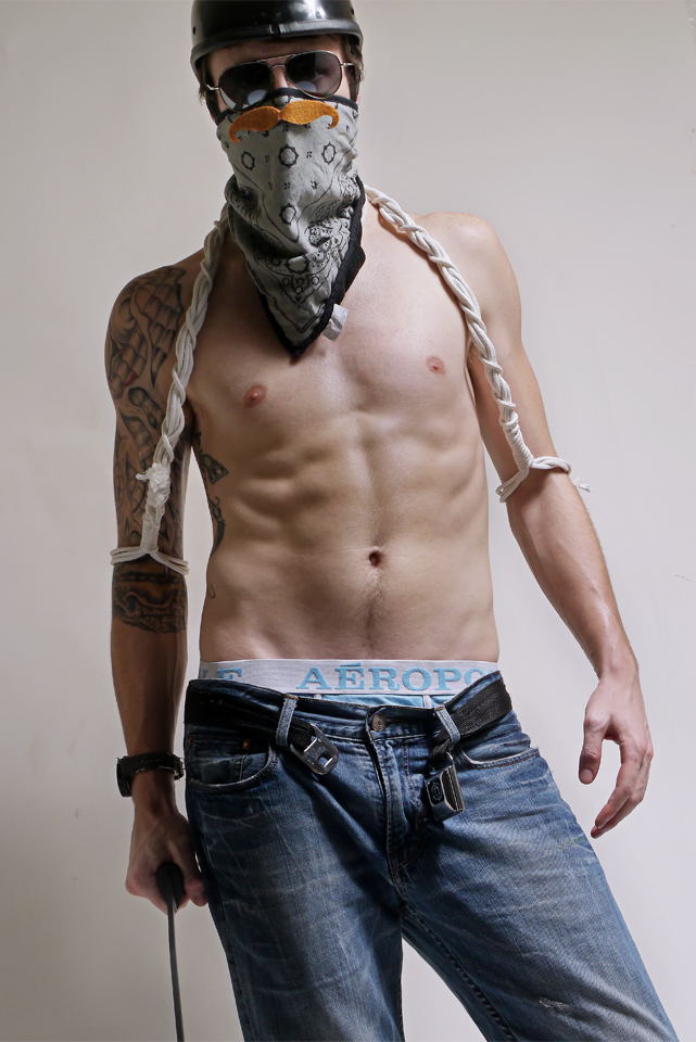 Male model photo shoot of Clint Crabtree