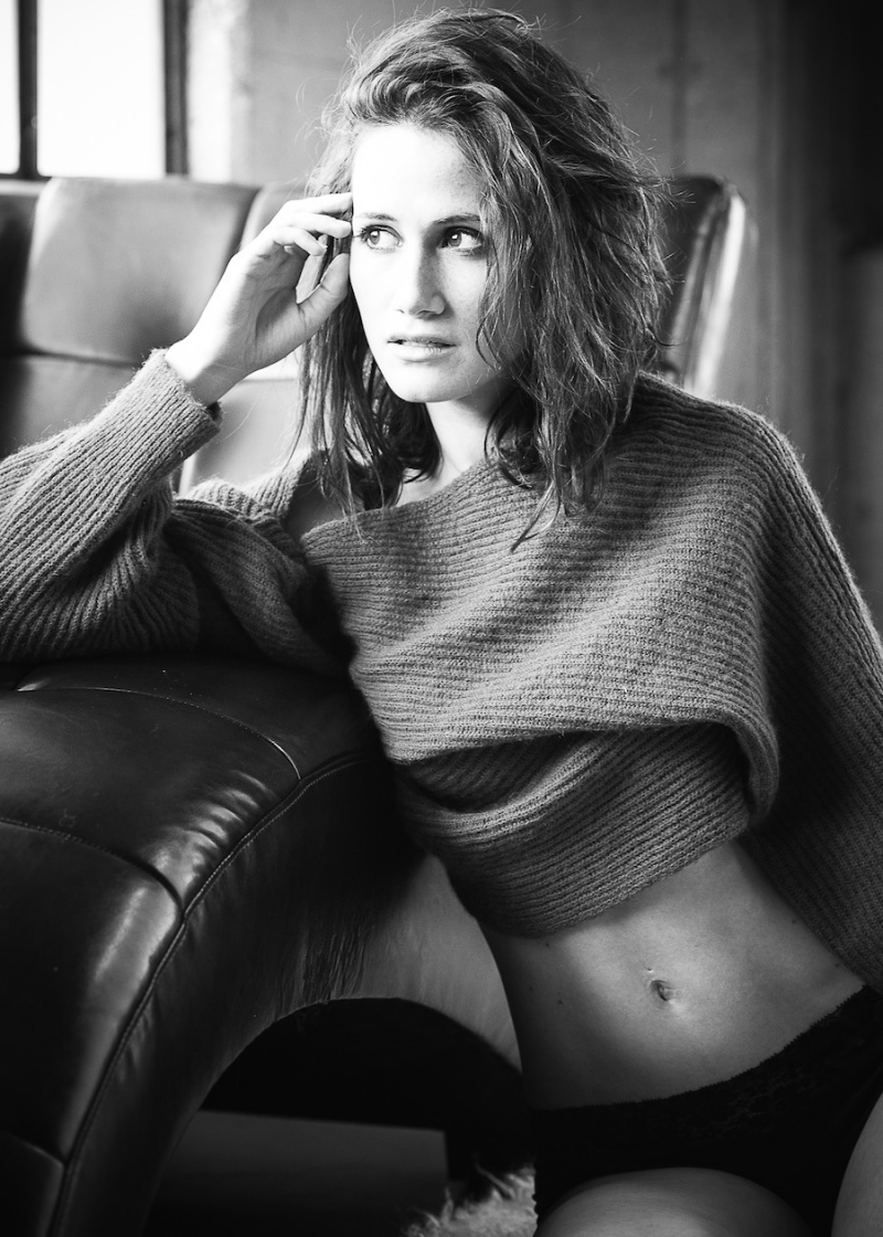Female model photo shoot of Kaitlin Snyder