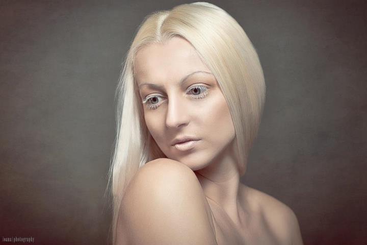 Female model photo shoot of YanaS by Ioana Photography in birmingham