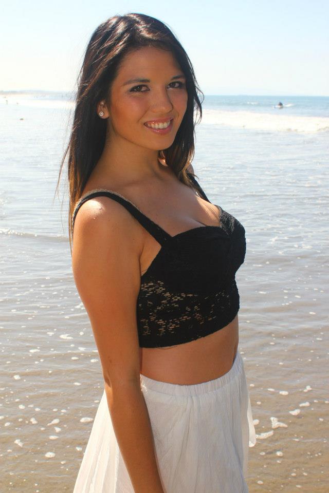 Female model photo shoot of Isabella Fox in Santa Monica beach
