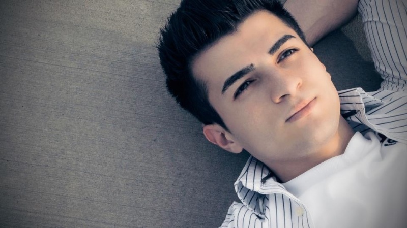 Male model photo shoot of Mehmet Korhan