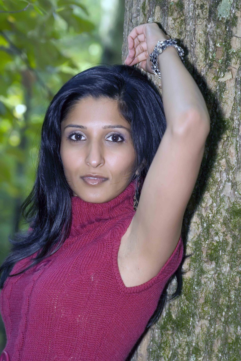 Female model photo shoot of Kajal J