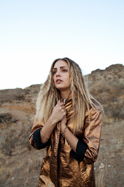 Female model photo shoot of Jardine Hammond in Mojave