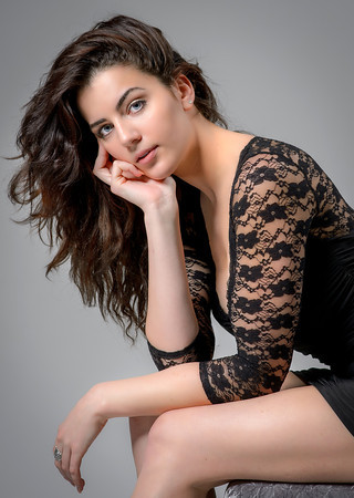 Female model photo shoot of Sara-Dawn