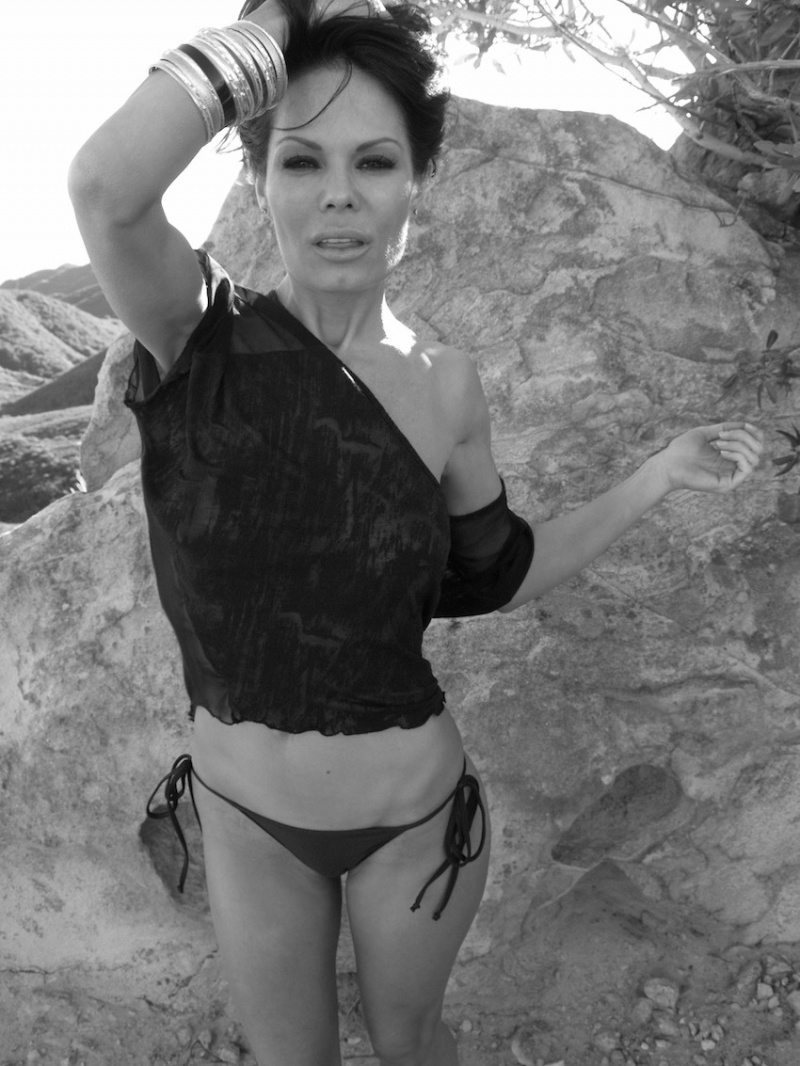 Female model photo shoot of Jennda Saunders in Malibu