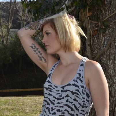 Female model photo shoot of kelsey a kahler in yorktown