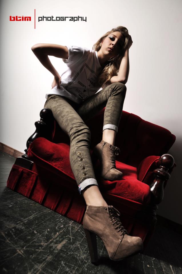Female model photo shoot of Lavish Lilliana in Toronto