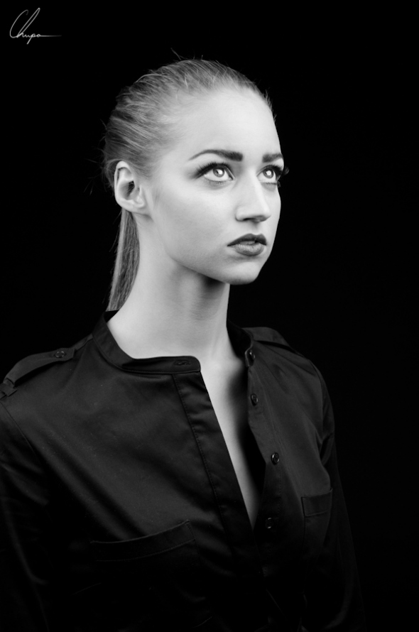 Female model photo shoot of Kelsey Marie Bell