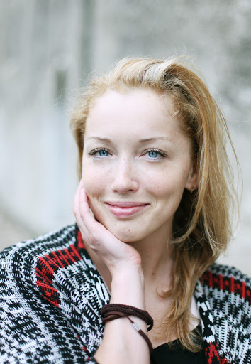 Female model photo shoot of Anastasia Ree