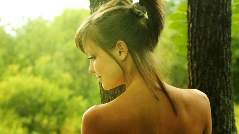 Female model photo shoot of Taylor lichata