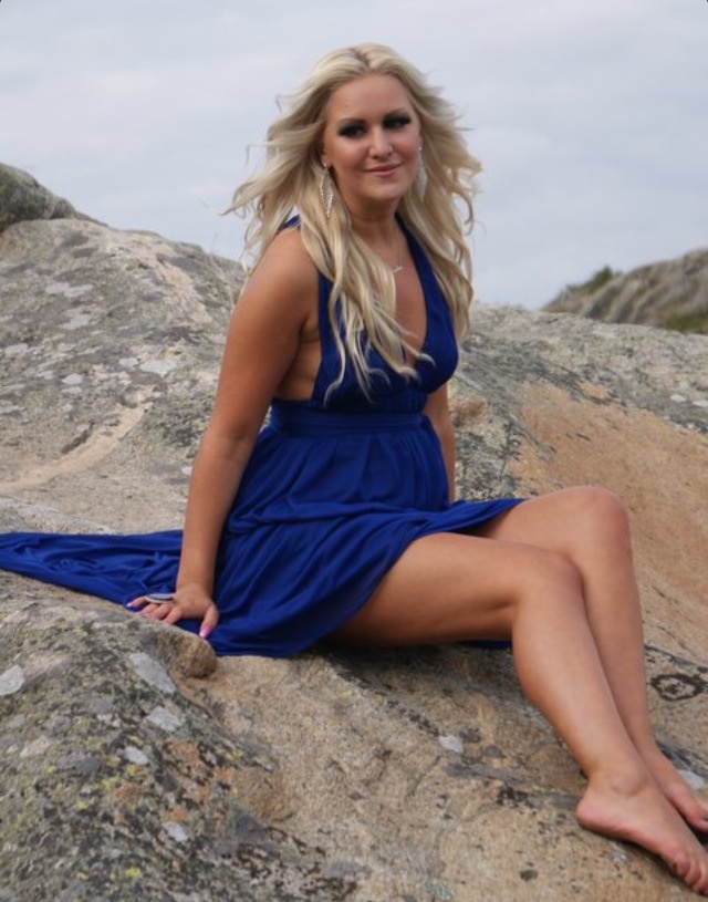 Female model photo shoot of MissSweden305 in Sweden