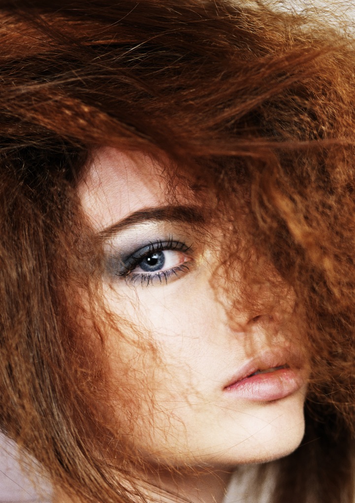 0 model photo shoot of Chumba Hair