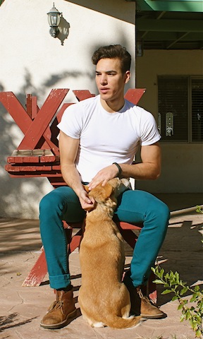 Male model photo shoot of Carlos R Hernandez