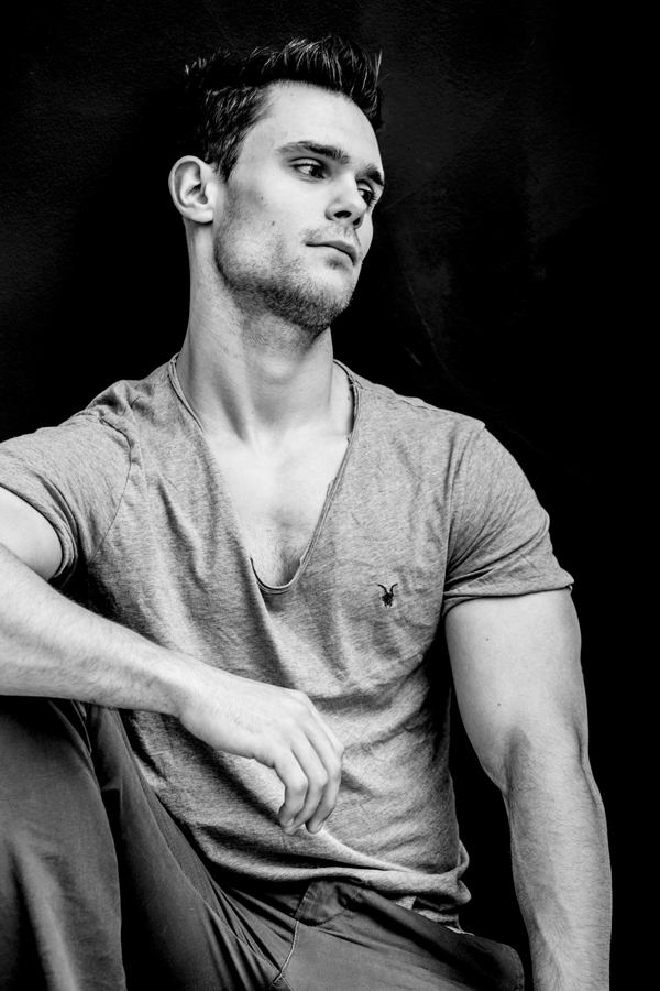 Male model photo shoot of Matthew Wesley by Damian Sasha