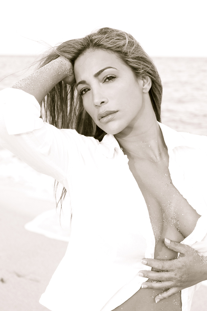 Female model photo shoot of Camila Rosa  in Miami, FL