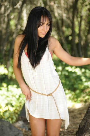 Female model photo shoot of Aishya Garcia