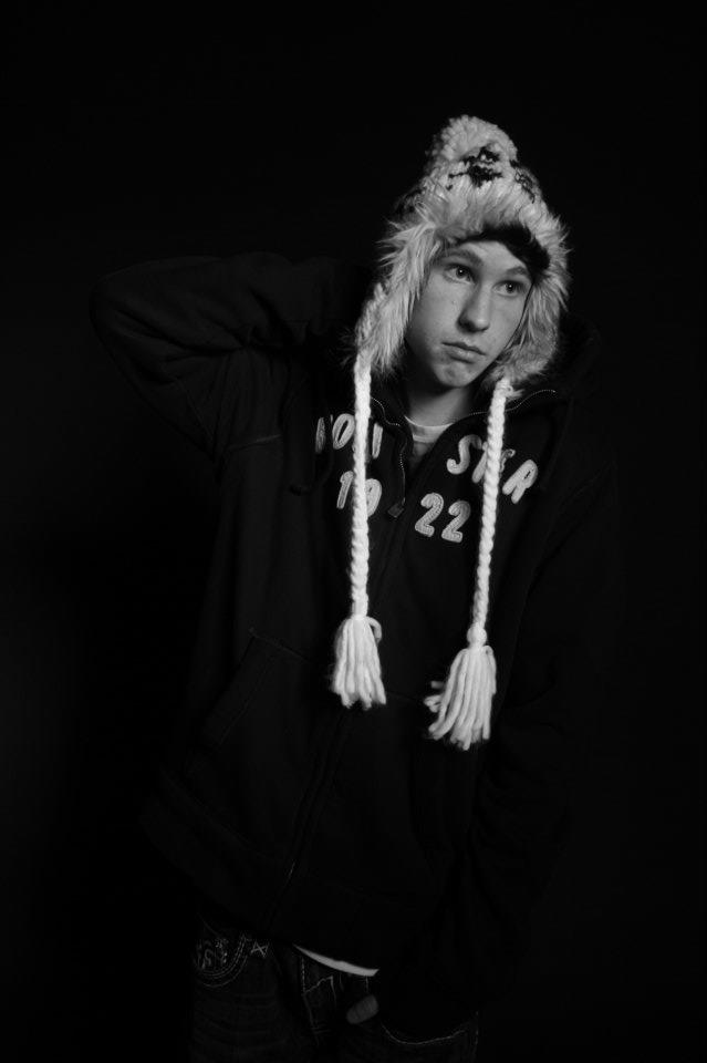 Male model photo shoot of Zackari Xavier