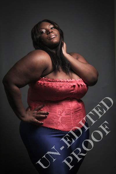 Female model photo shoot of makebelieve_perfection 