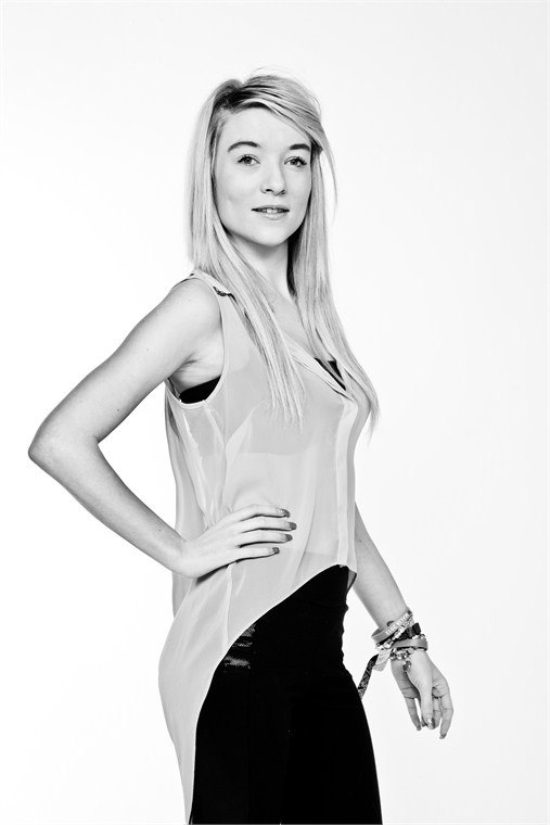 Female model photo shoot of Chelsea coyle 