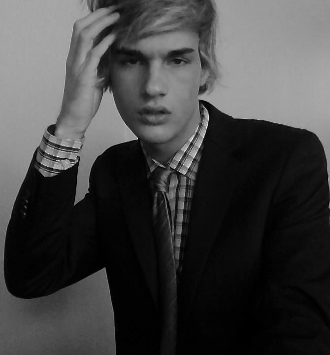 Male model photo shoot of sam kielwein 