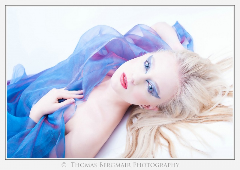 Female model photo shoot of Belle Makeup and Style by Thomas Bergmair