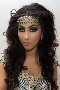 Female model photo shoot of Saadiya Rahman