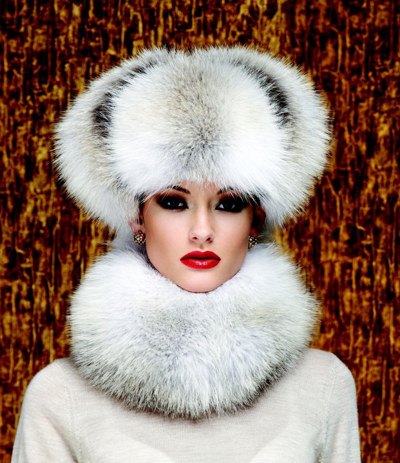 0 model photo shoot of Bizakis Furs