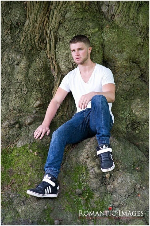 Male model photo shoot of tom gilmour