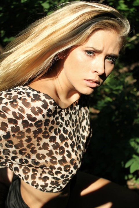 Female model photo shoot of Shelby Kisinger