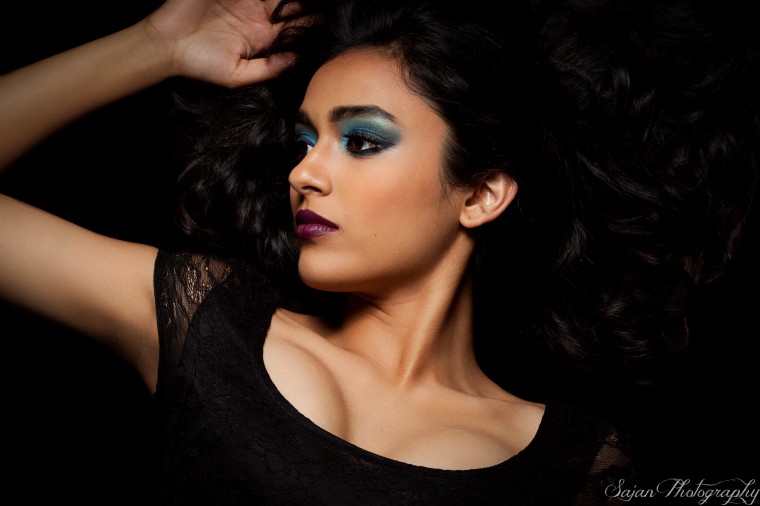 Female model photo shoot of makeupbymeshell