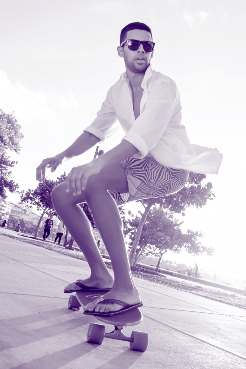 Male model photo shoot of Rodrigo Tasca