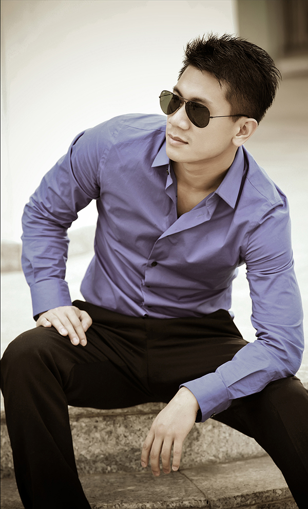 Male model photo shoot of andythien