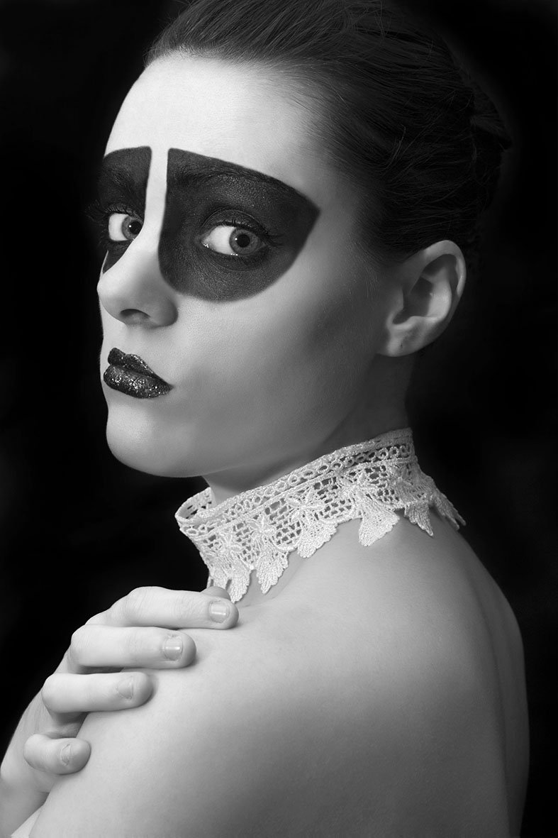 Female model photo shoot of Alexandrea Kennedy
