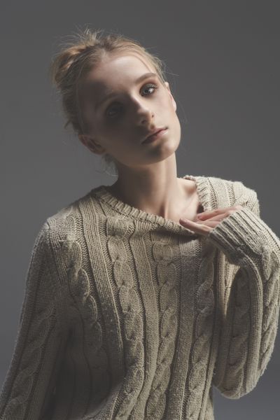 Female model photo shoot of Jennifer Malaszczuk