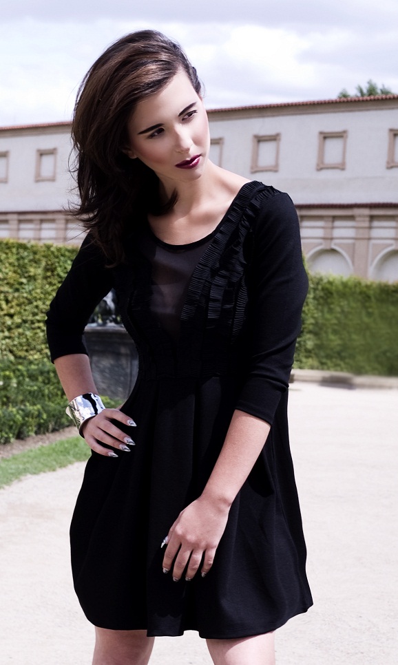 Female model photo shoot of anita_n in Prague