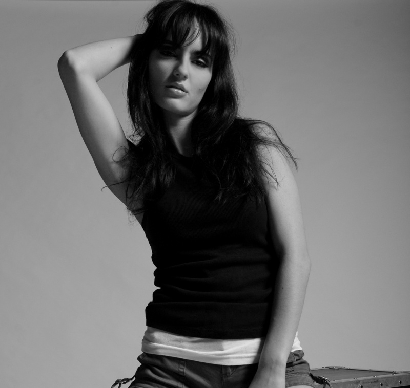 Female model photo shoot of Fernanda Stange