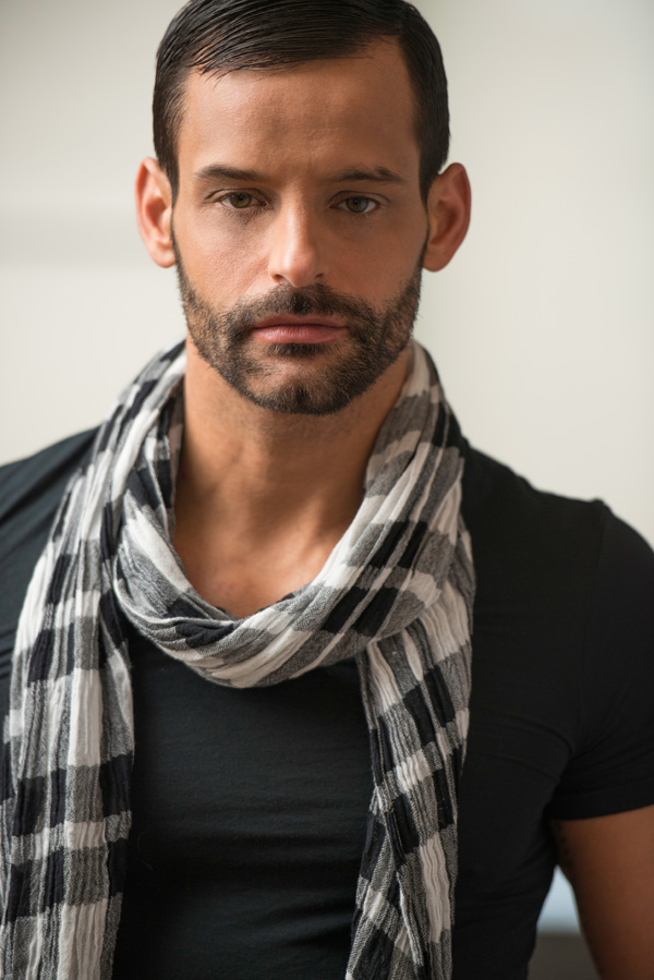 Male model photo shoot of VictorMaldonado
