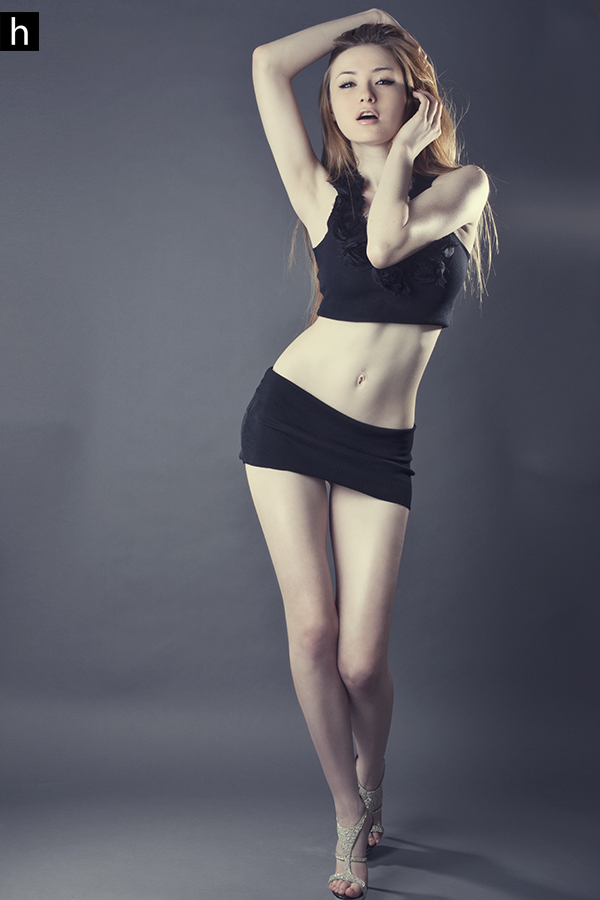 Female model photo shoot of Valeria Gurevich