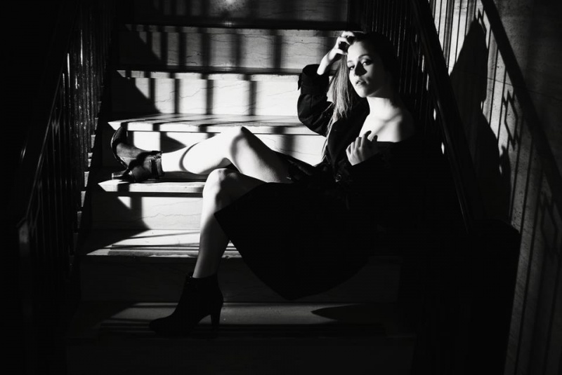Female model photo shoot of Courtney York by BlkAplStudios