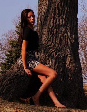 Female model photo shoot of Shayla Summers