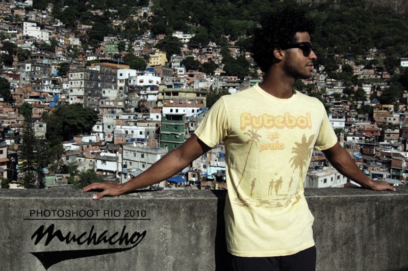 Male model photo shoot of Muchacho andy in Rio de Janeiro