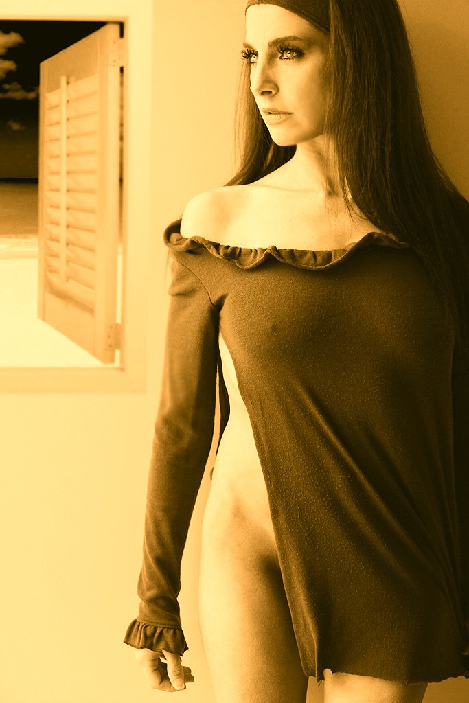 Female model photo shoot of Mandy L A