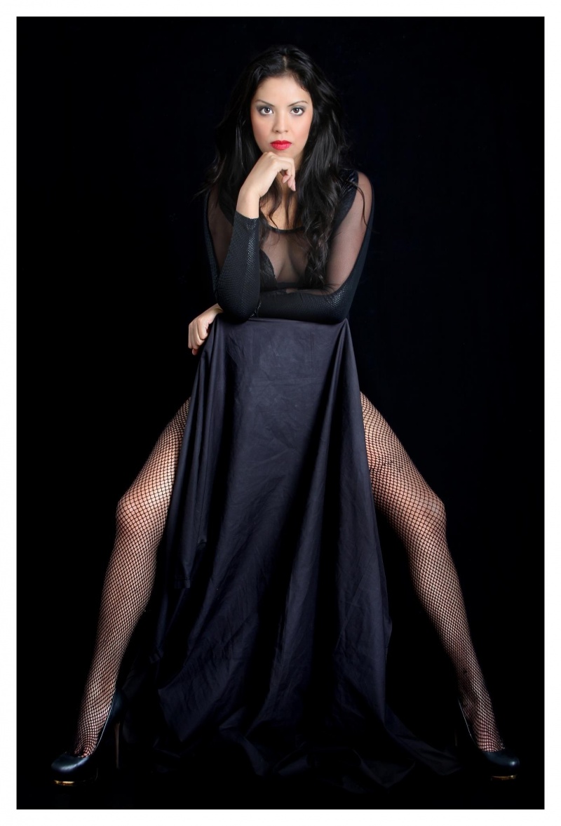 Female model photo shoot of Ithzia Solis