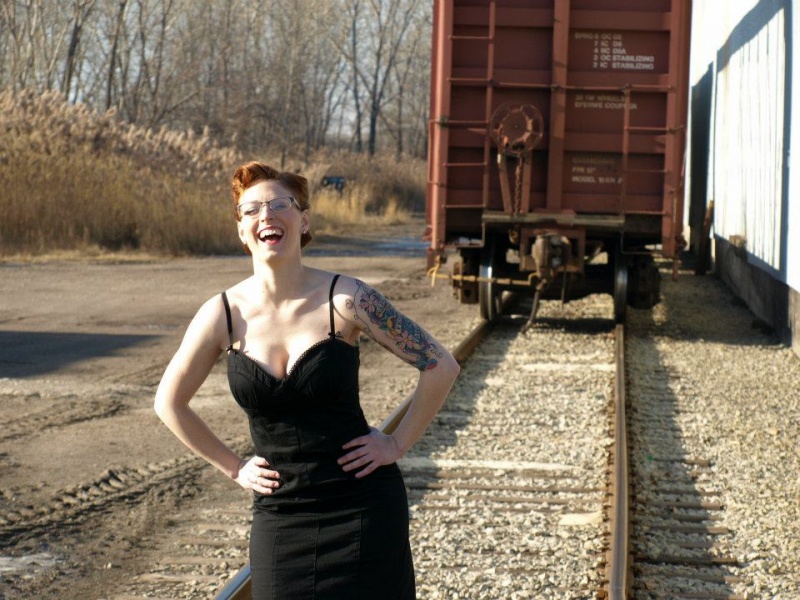 Female model photo shoot of Della Kay in Green Bay, WI