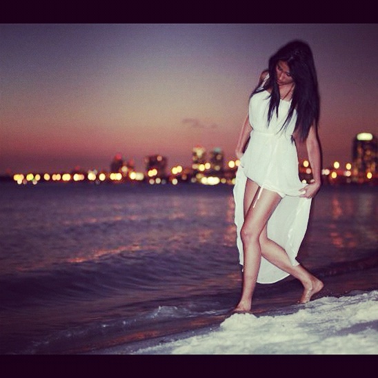 Female model photo shoot of Caruenny Carla in Key Biscayne miami- fl