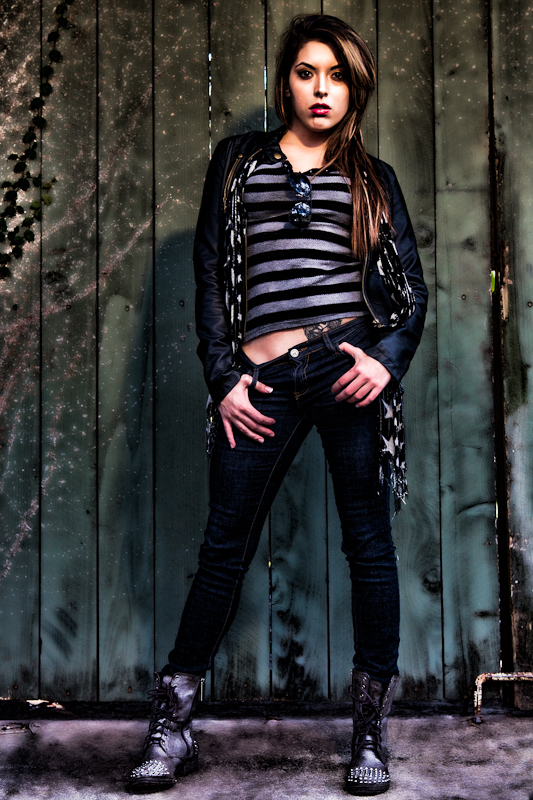 Female model photo shoot of Nyki Marii by AMImages
